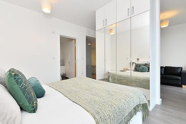 1 bed studio, Bromsgrove Street, City Centre, Birmingham, B56QB - Image 3